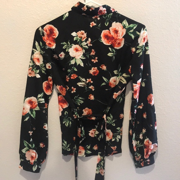 Unique 21 black floral top - Picture 7 of 7